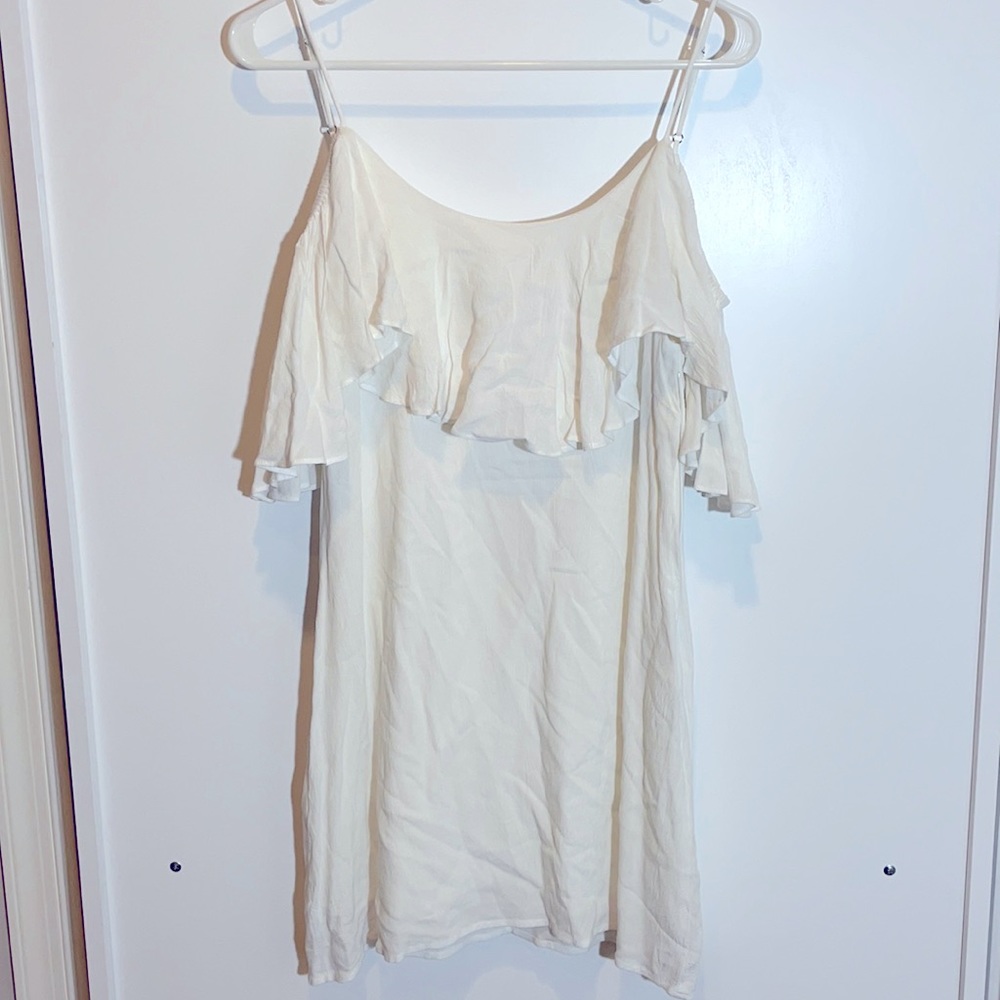 Lulu’S Off-Shoulder White Ruffle Dress - Picture 5 of 6